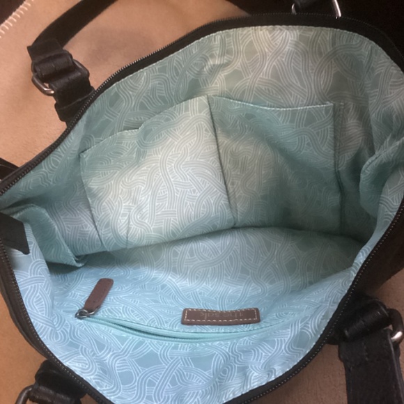 The Sack leather Tote - Picture 8 of 12